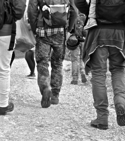 Come uscire dalla crisi con un viaggio? Camminando!