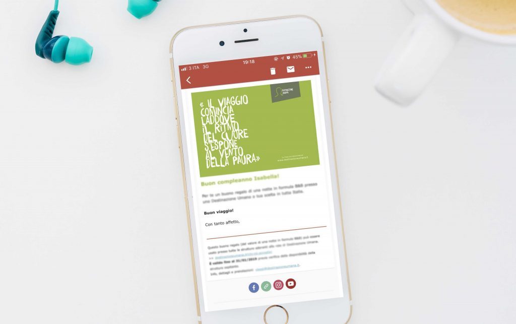 a natale regala un viaggio