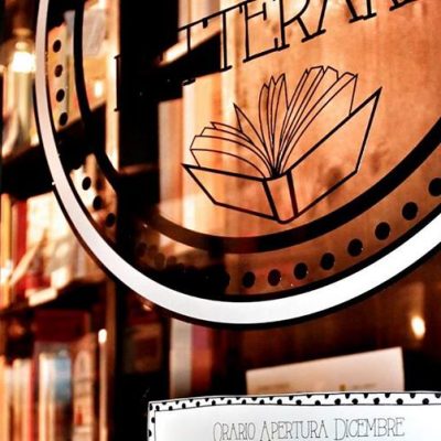 Cambiare vita con un libro: arriva la farmacia letteraria